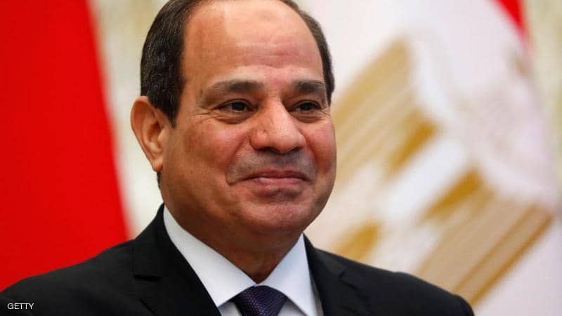 الرئيس السيسي: ينبغي طرح الشركات التابعة للجيش المصري في البورصة