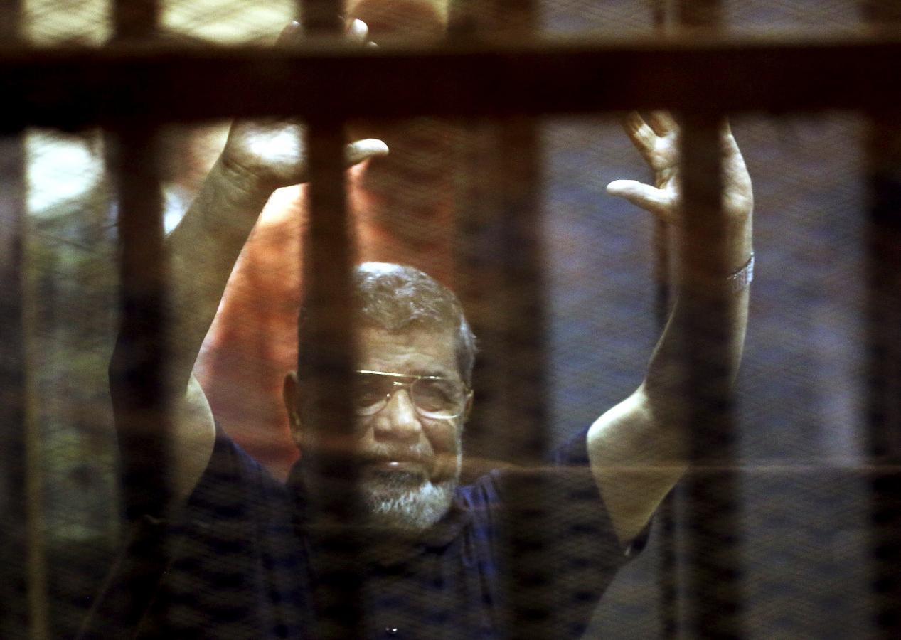 النيابة العامة المصرية: محمد مرسي عميل للحرس الثوري الإيراني