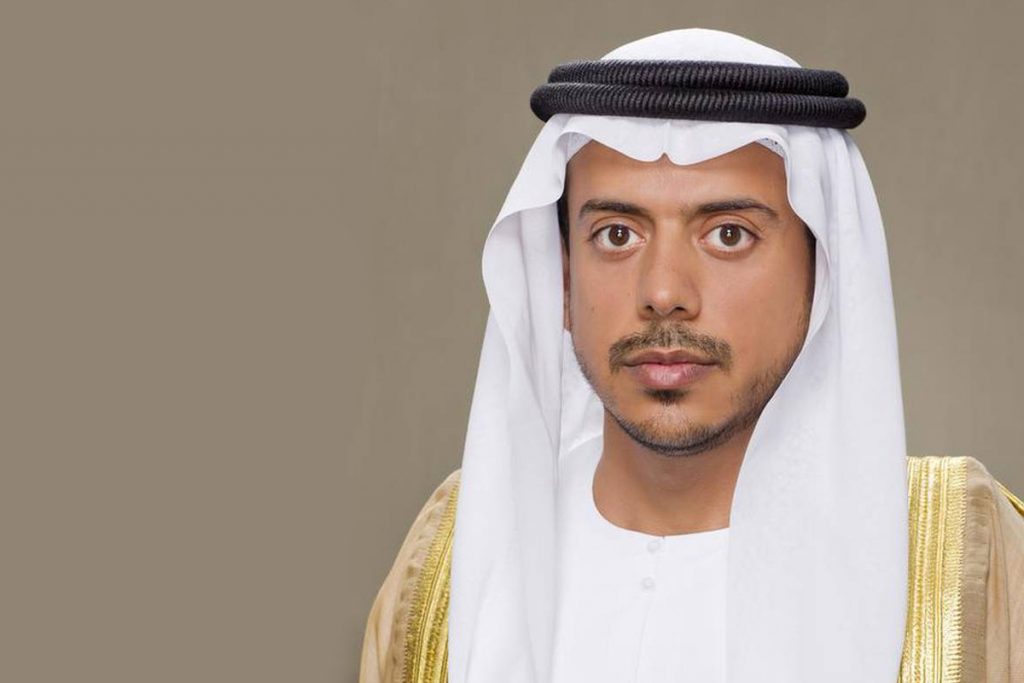 الإمارات مكتب فخر الوطن يمنح أكثر من 30 ألف إقامة ذهبيه للعاملين في 