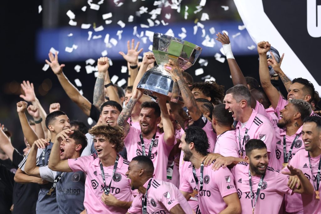 موعد مباراة الهلال وإنتر ميامي والقنوات الناقلة 29-01-2024