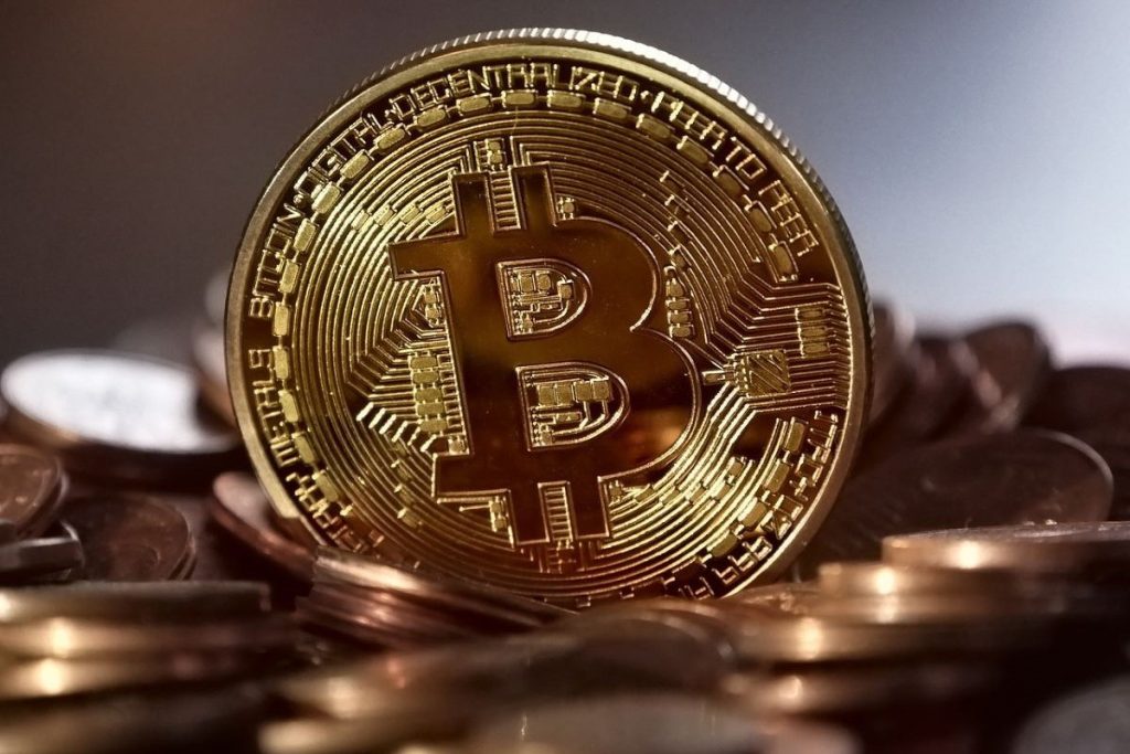 العملات المشفرة الصغيرة تربح أكثر من البيتكوين