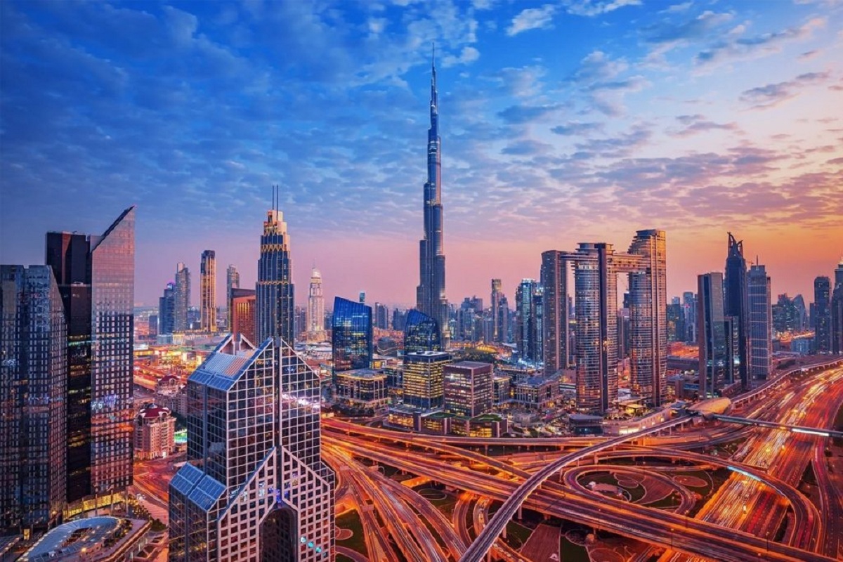 الأجور في الإمارات تنمو بوتيرة أسرع من تكاليف المعيشة خلال 2024