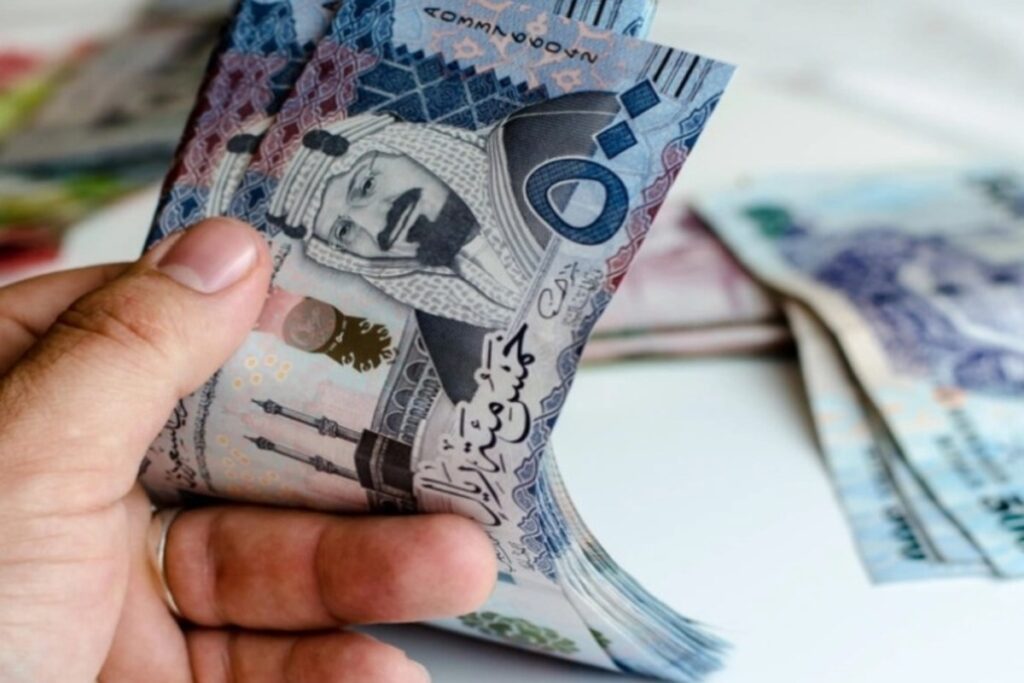 سعر الدولار في مصر اليوم الاثنين 10-3-2025.. السوق السوداء تصعد