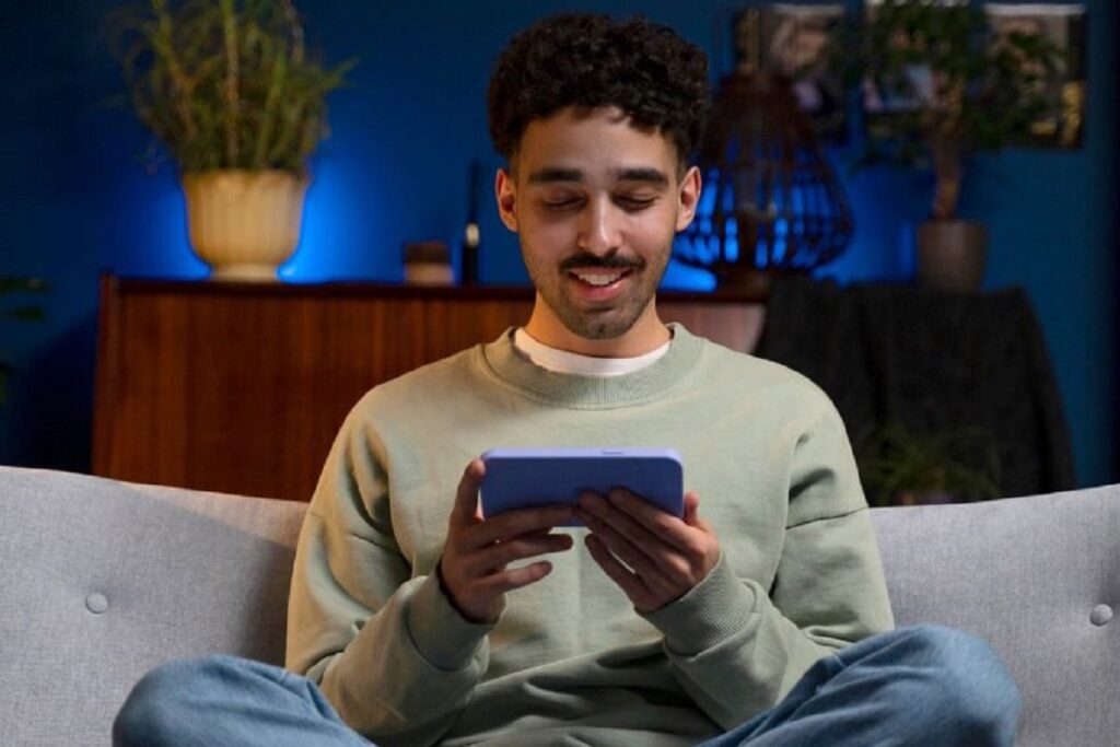 2.3 مليار درهم إيرادات السينما والألعاب الإلكترونية في الإمارات خلال 2024