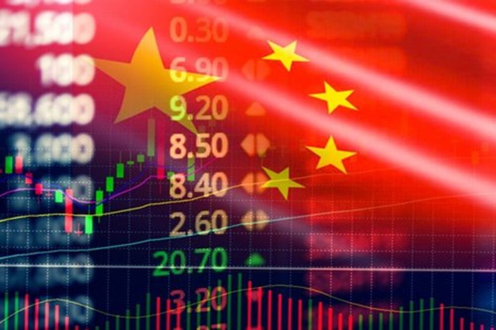 الأسواق الآسيوية ترتفع وسط هدوء أمريكي وتراجع في أسعار النفط والعملات