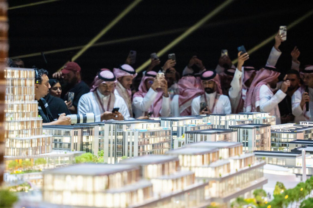 يغطي المشروع مساحة إجمالية تتجاوز 180,000 متر مربع، ويُعدّ وجهة متعددة الاستخدامات.