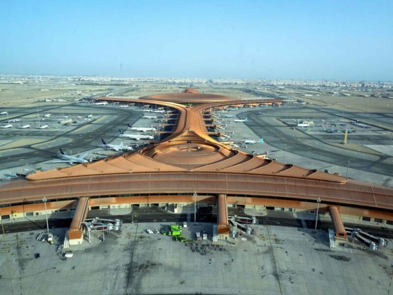 المطارات السعودية