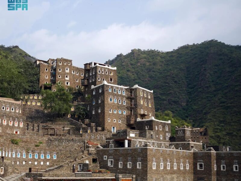 جبل السودة في السعودية