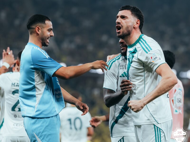 الأهلي يتغلب على الاتحاد