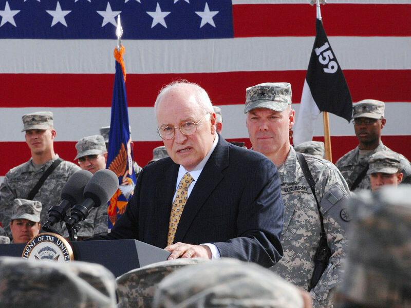 ديك تشيني- ويكيبيديا