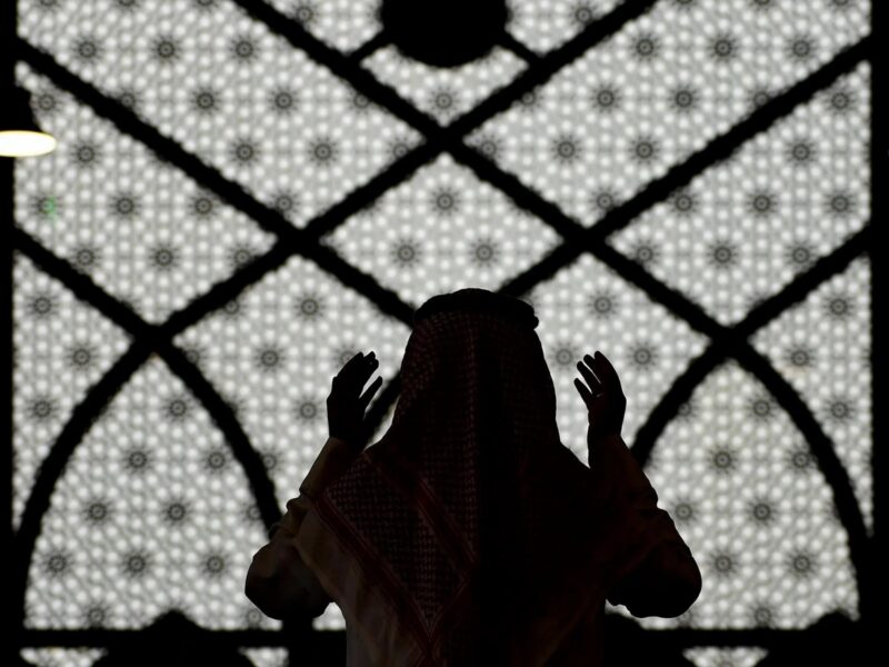 يتساءل كثيرون عن كيفية صلاة الاستسقاء