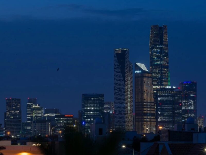 مكافآت لضبط مخالفات الأمن السيبراني