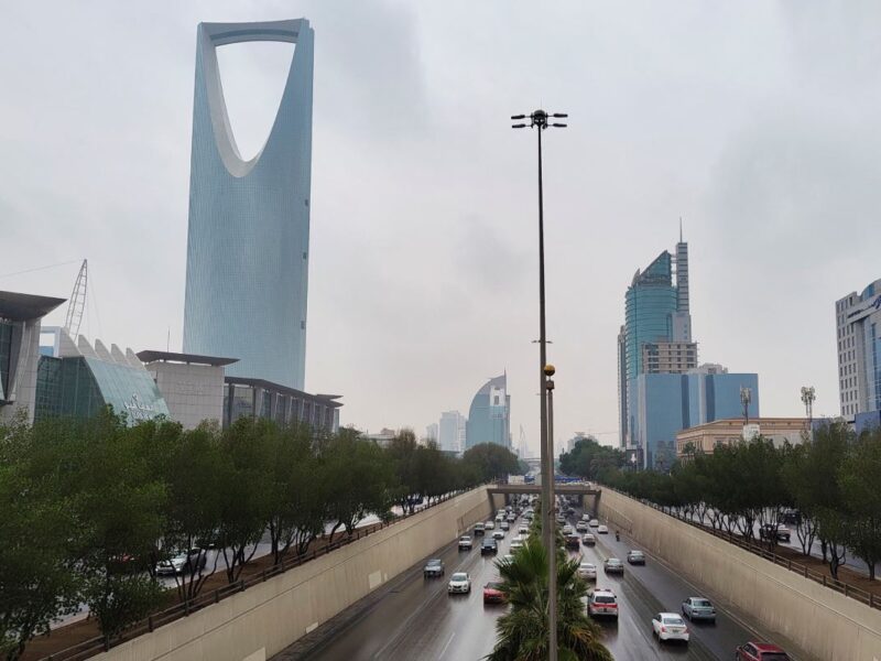 معدل البطالة للسعوديين في الربع الثالث من 2025 ارتفع 0.7 بالمئة مقارنة بالربع الثاني - Reuters