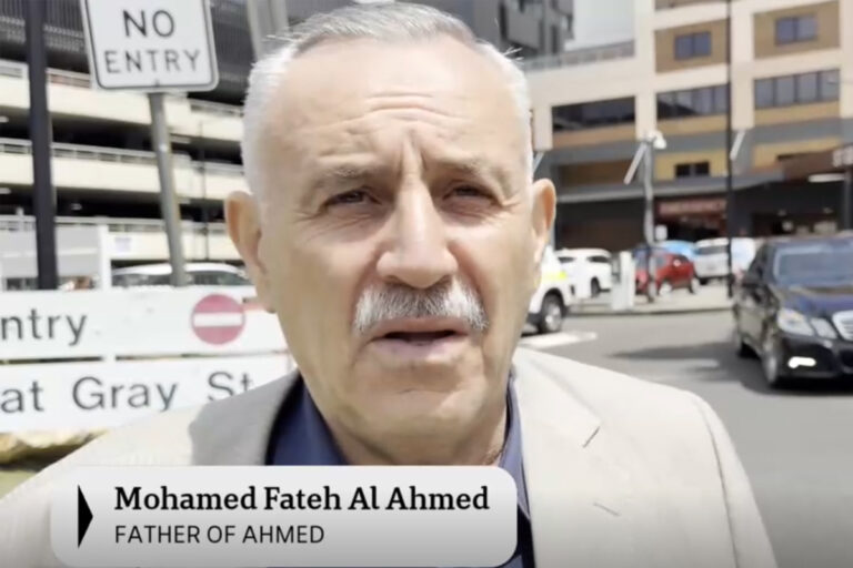 والد أحمد فاتح الاحمد