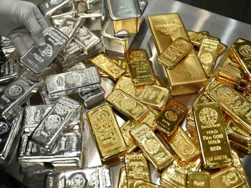 سعر الفضة تجاوز 80 دولارا للأونصة لأول مرة - Reuters