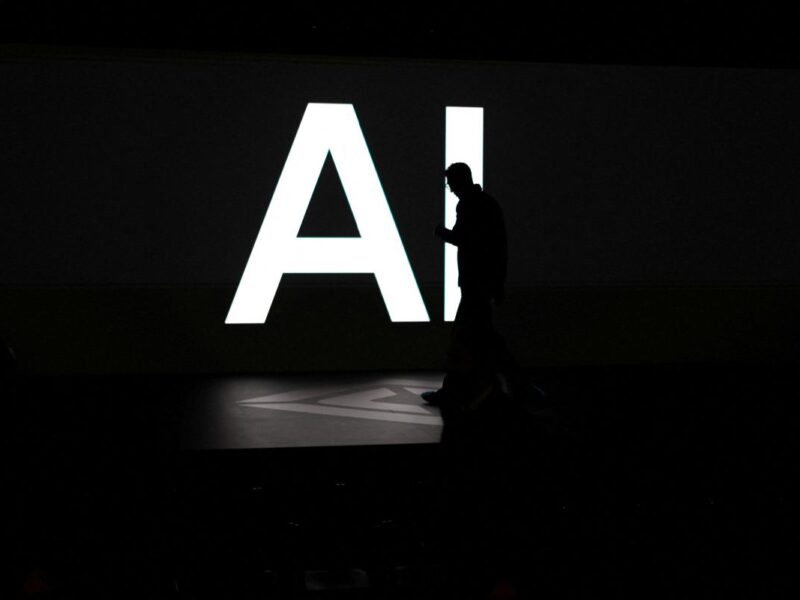 يعتزم المغرب الاستثمار في مراكز الذكاء الاصطناعي المرتبطة بالجامعات والقطاع الخاص ودمج حلول الذكاء الاصطناعي في الإدارة والقطاعات المنتجة - Reuters