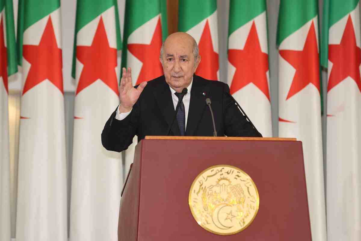 تبون أقال محافظ البنك المركزي الجزائري عبر مرسوم رئاسي - رئاسة الجمهورية الجزائرية