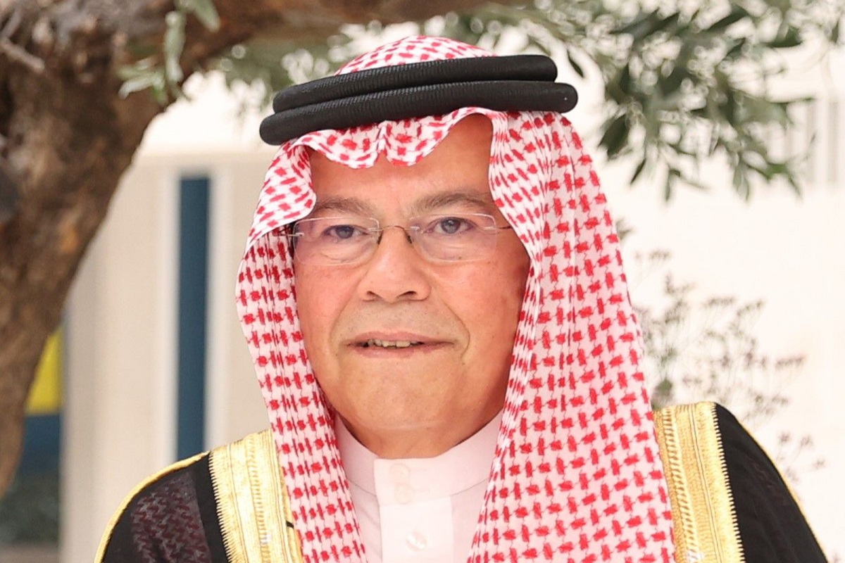 الديوان الملكي الأردني ينعى والد الأميرة رجوة الحسين