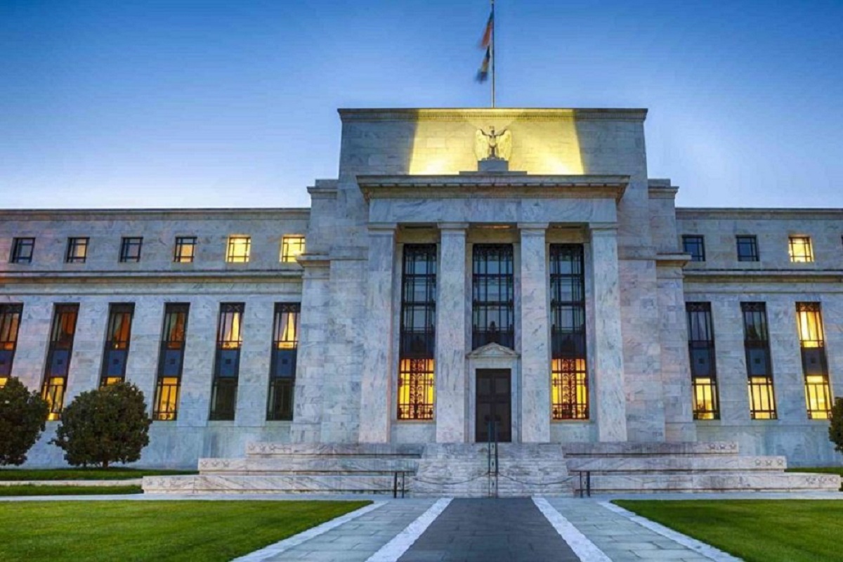 الفيدرالي الأمريكي قد لا يخفض أسعار الفائدة قريبا